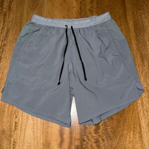 Nike Running Shorts  DM4761‑084 Men’s Size  S with Liner & Zipper Back Pocket